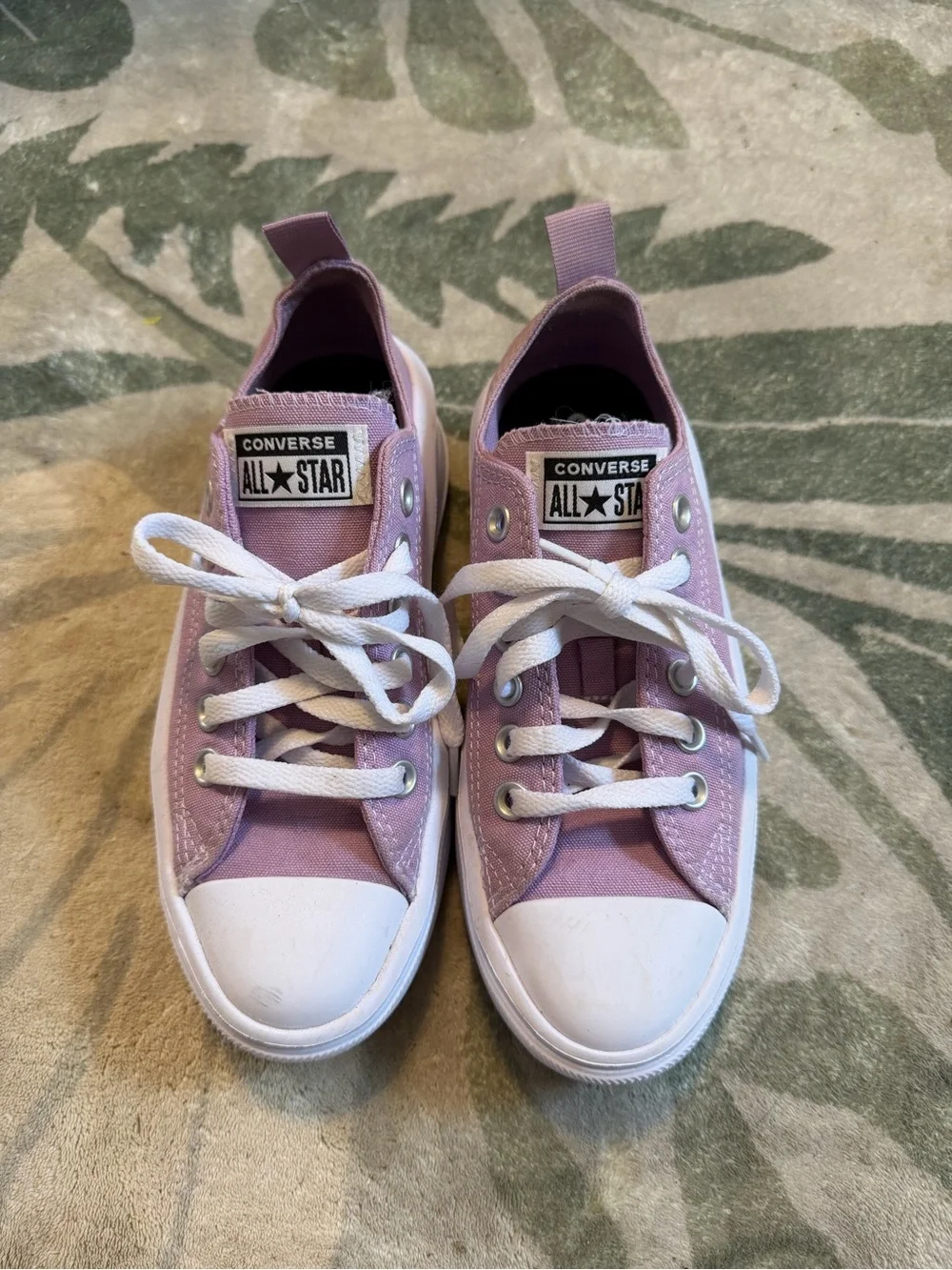 Girl’s Converse Lavender Low Top Platform Sneakers